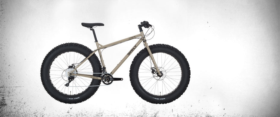surly-moonlander-cham-pain-930x390-1 Moonlander - Image 1